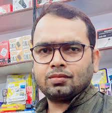 Should 'a' or 'an' be used before the noun 'saxophone'?