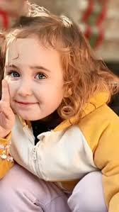 Será exagero? Mãe é investigada pelo Conselho Tutelar por deixar filhos  brincarem sozinhos no quintal