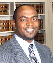 Kenneth Royster's Instagram, Twitter & Facebook