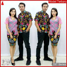 Beberapa model baju di bawah ini adalah model baju untuk kondangan pernikahan yng biasa dipakai oleh remaja yang ingin tampil modis. 30 Ide Keren Model Baju Couple Keluarga Kristen Couple Keren