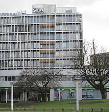 Santander Bank Zweigniederlassung Der Santander Consumer Bank Ag 45127 Essen Stadtkern Offnungszeiten Adresse Telefon