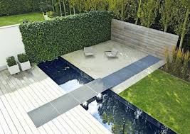 Moderne Terrassengestaltung Mit Wasser Schner Sitzplatz Mit Wasser Und Sichtschutz Garten Pinterest Modern Garden Garden Architecture Modern Garden Design
