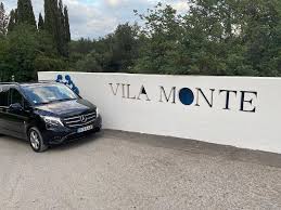 Airport Transfers Tours Golf Transfers Dining Service Weddings Prestige Chauffeur Sapo Pt 9 Faro Portugal Dining Services Mini Van