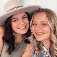 Aaron Blake and Hannah Compton's Wedding Website