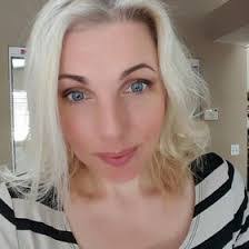 Leah Schaefer's Instagram, Twitter & Facebook