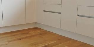 Es gibt empfindliches und unempfindliche parkett. Parkett In Der Kuche Deisl Parkettmanufaktur Manfred Deisl Gmbh
