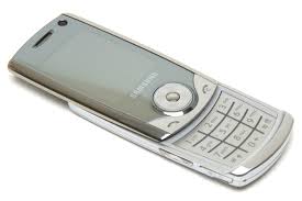 Samsung U700 Review: - Mobile Phones ...