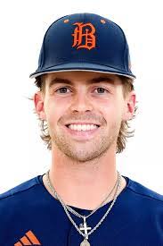 Justin Meier's Instagram, Twitter & Facebook