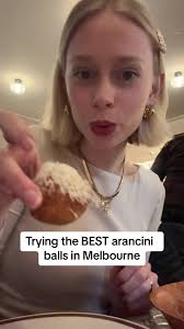 📍Johnny, Vince & Sam’s Ristorante, Lygon St Carlton THANK ME LATER  🫱🏼‍🫲🏻🙌🏼 #foodreview #eating #mukbang #melbournerestaurant  #melbournedinner #italianfood @Aneliese Tannoui