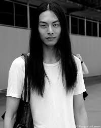 Carré long, coupe wavy droite ou effilée, chaque coiffure doit être adaptée à votre matière de cheveux et à votre forme de visage. 25 Uomini Popolari Lunghi Capelli Asiatici Cheveux Asiatique Cheveux Japonais Cheveux A La Mode