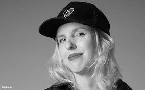 Duane Elliott's Instagram, Twitter & Facebook