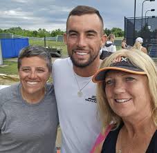 Shannon Darrow (@shannon_the_great_) • Instagram photos and videos