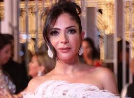 فيلم ابو علي.بطولة كريم عبد العزيز ومني زكي Ø¨Ø³Ø¨Ø¨ Ø§Ù„Ø¹Ù†ÙƒØ¨ÙˆØª Ù…Ù†Ù‰ Ø²ÙƒÙŠ ØªØ­ØµÙ„ Ø¹Ù„Ù‰ Ù„Ù‚Ø¨ Ù…Ù„ÙƒØ© Ø§Ù„Ù…Ù„ÙƒØ§Øª Ø´Ø§Ù‡Ø¯