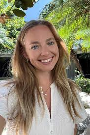 Candice Hendrickson's Instagram, Twitter & Facebook