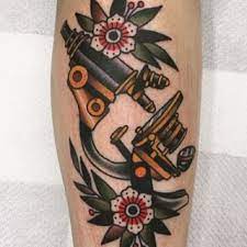 Gisteren heb ik een freehand watercolor tattoo ( kunstwerk) laten zetten door amanda. Moira Ramone Moira Ramone 25 To Life Rotterdam The Netherlands Traditional Tattoo Tattoos Instagram