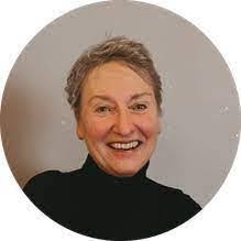 Christine Leja's Instagram, Twitter & Facebook