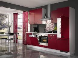 Cuisine Rouge Et Harmonisee Aux Accents Blancs 30 Idees Keuken Inspiratie Keuken Kast Mooie Keuken