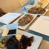 There are over 200 zoes kitchen locations in the us. Zoe S Kitchen 16 Tips