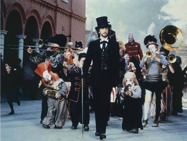 Something Wicked This Way Comes (1983) – Suddenly, a shot rang out …