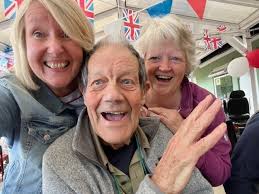 Tribute to Clive Scott, 1935