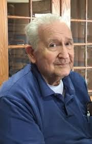 Eric Munsch's Instagram, Twitter & Facebook