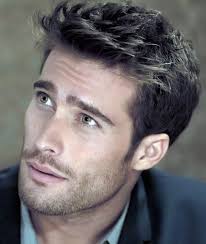 Herren frisuren vorne lang hinten kurz. Manner Trendfrisuren 2021 Die Coolsten Styles