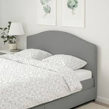 Si tratta di una tecnica di imbottitura nata intorno al 1800 e che dona un tocco di classe agli ambienti. Hauga Letto Imbottito 4 Contenitori Vissle Grigio Ikea Svizzera