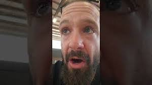 Rachel Chisman's Instagram, Twitter & Facebook