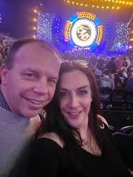 We're halfway through the #OverandOutTour North America! Tell us which show  you came to in the comments below. 💫👇