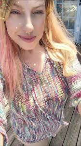 Carrie Duncan (@felonybooty)