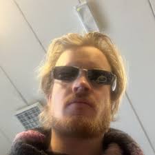 Stream Penthouse perfekt (feat. Haley Shea) by Honningbarna