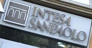 Benvenuto nella pagina facebook di intesa sanpaolo! Bain E Castello Pronti A Rilevare 103 Immobili Di Intesa Sanpaolo Il Sole 24 Ore