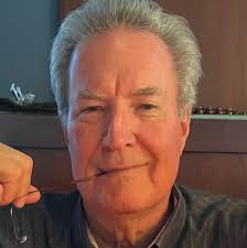 𝐓𝐡𝐞 𝐒𝐭𝐨𝐫𝐲 𝐨𝐟 𝐒𝐭𝐞𝐞𝐥𝐲 𝐃𝐚𝐧'𝐬 "𝐉𝐨𝐬𝐢𝐞" "Josie" is a  song written by Walter Becker and Donald Fagen and first released by Steely  Dan