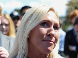 Ex-NFL Star Peyton Hillis Released From Hospital After Saving His Children,  Family Says