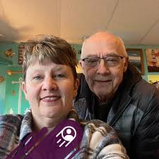 And NEWWWW!!! Lobster Bash Queen! Receiving the crown from her sister who  was the Queen last year! So proud of your Gracie!! 👸daddies baby always!!