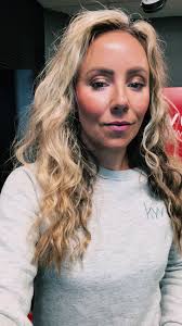 5️⃣ classic designs for your 🏡 that never go out of style, so that when  youre ready to sell