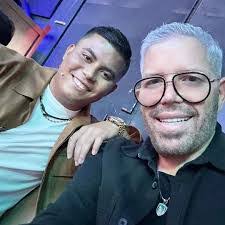 Carlina Gonzalez's Instagram, Twitter & Facebook