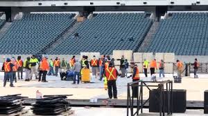 Watch Lincoln Financial Field Turns To Hockey Rink For Flyers Penguins Game