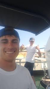 Young beach caddy earns five-star reviews