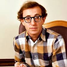 Salió a la luz un romance que Woody Allen mantuvo con una menor de 16 años 