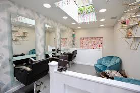 There's a complimentary consultation before. Mavrichi Hair Boutique Hair Salon In Clapham Junction London Treatwell
