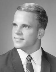 Dennis Gutowski's Instagram, Twitter & Facebook