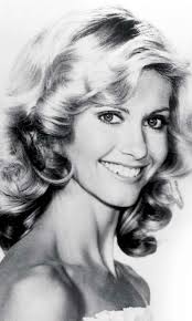 It's 1978 amd WOW i just saw grease ! She is my IDOL NOW !