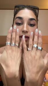 Reply to @allisun505 ring tour of my daily silver rings !