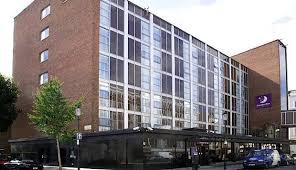 What are some restaurants close to premier inn london county hall hotel? Gunstige Hotels Im Zentrum Von London Premier Inn