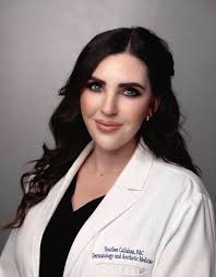 Heather Callahan's Instagram, Twitter & Facebook