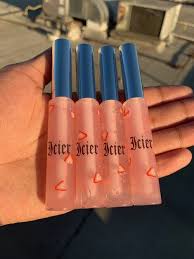Pin By Manisha Tirkey On Hair In 2020 Lipgloss Lips Lip Gloss Cosmetics Lip Gloss Homemade