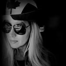 Sara Sommer: canciones, entradas para conciertos y vídeos