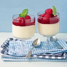 Bayerische Creme Mit Himbeersauce Rezept Himbeersauce Bayerische Creme Nachtisch Rezepte