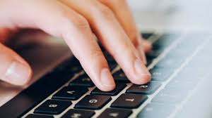 Urinary tract infections typically occur when bacteria enter the urinary tract through the urethra and begin to multiply in the bladder. De Ce Imi Amortesc Mainile Si Ce E De Facut Sfaturimedicale Ro